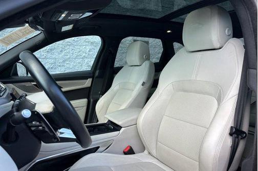 2024 Jaguar F-PACE R-Dynamic S P250 AWD Automatic