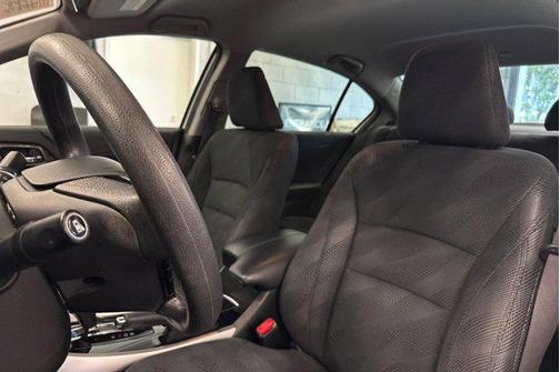 2017 Honda Accord Hybrid Base