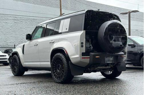 Borasco Grey 2026 Land Rover Defender P635 OCTA