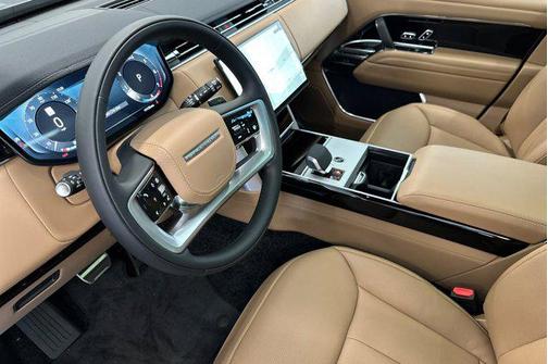 2026 Land Rover Range Rover P400 SE