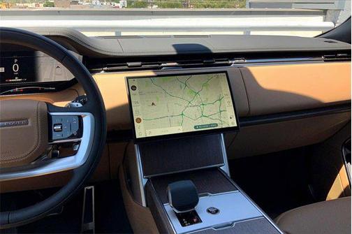 2025 Land Rover Range Rover P530 SE