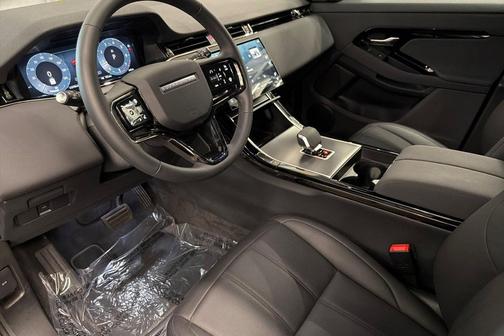 Santorini Black Metallic 2026 Land Rover Range Rover Evoque S
