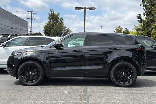 Santorini Black Metallic 2026 Land Rover Range Rover Evoque S