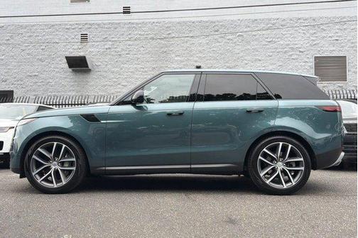 Blue 2023 Land Rover Range Rover Sport SE