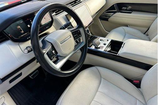 2023 Land Rover Range Rover P400 SE