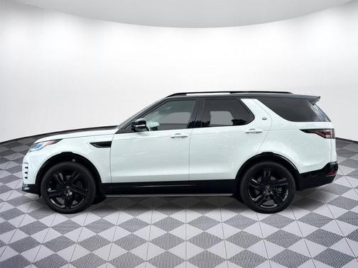 Fuji White 2025 Land Rover Discovery P360 Dynamic SE