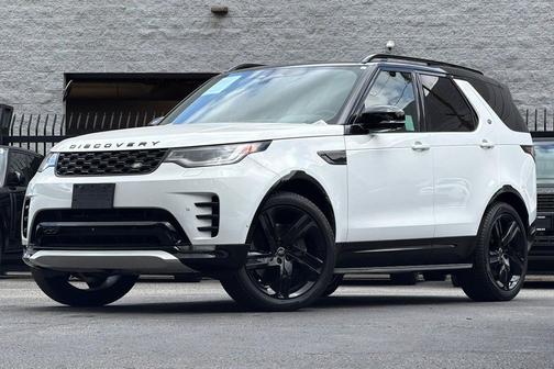 Fuji White 2025 Land Rover Discovery P360 Dynamic SE