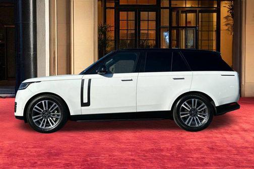 2023 Land Rover Range Rover P530 SE