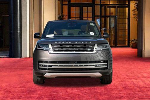 Charente Grey Premium Metallic 2026 Land Rover Range Rover P530 SE 7 Seat