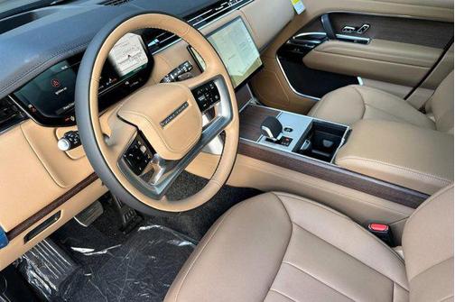 Charente Grey Premium Metallic 2026 Land Rover Range Rover P530 SE 7 Seat