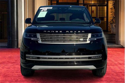 2025 Land Rover Range Rover P530 SE