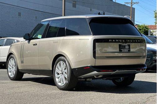 2026 Land Rover Range Rover P400 SE