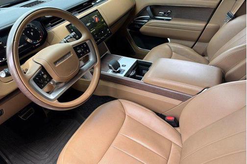 Carpathian Grey Premium Metallic 2024 Land Rover Range Rover P530 Autobiography