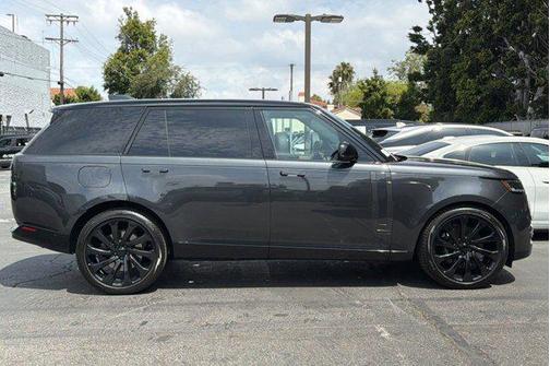 Carpathian Grey Premium Metallic 2024 Land Rover Range Rover P530 Autobiography