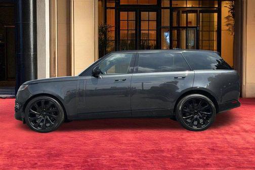 Carpathian Grey Premium Metallic 2024 Land Rover Range Rover P530 Autobiography