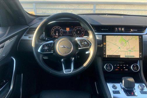 2024 Jaguar F-PACE R-Dynamic S P250 AWD Automatic