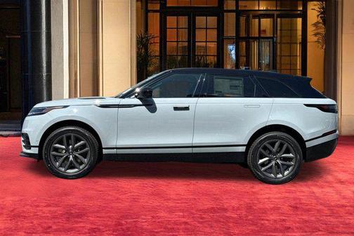 Arroios Grey Metallic 2026 Land Rover Range Rover Velar P400 Dynamic SE