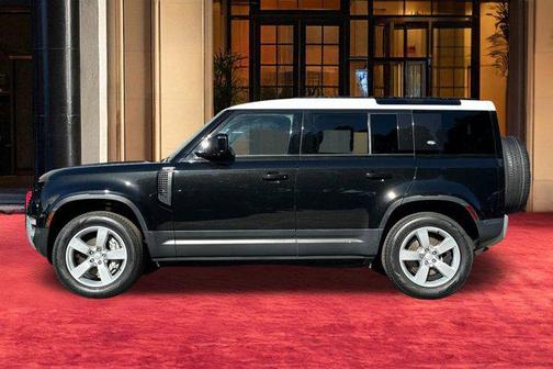 2023 Land Rover Defender 110 SE