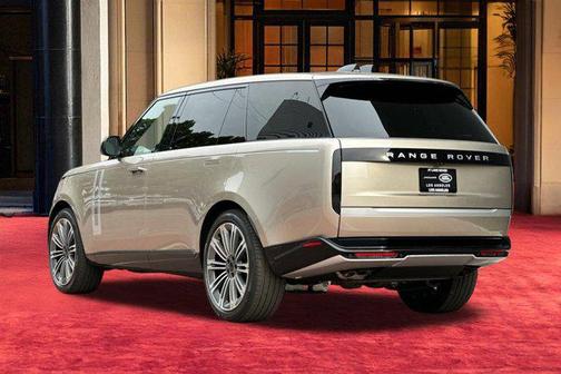 Batumi Gold Premium Metallic 2026 Land Rover Range Rover P530 Autobiography 7 Seat