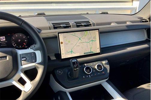 2025 Land Rover Defender 90 P400 X-Dynamic SE