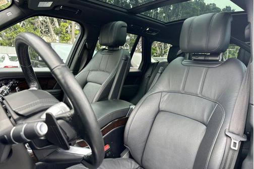 2022 Land Rover Range Rover Westminster