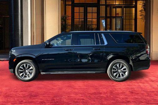 2024 Chevrolet Suburban LT