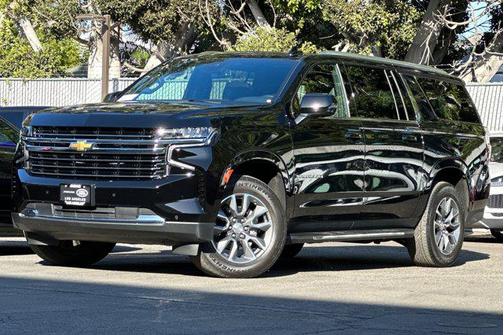 2024 Chevrolet Suburban LT