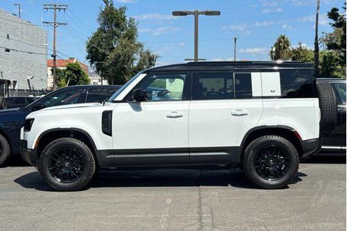 2024 Land Rover Defender 110 P300