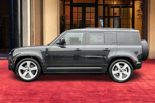 2026 Land Rover Defender P400 X-Dynamic SE