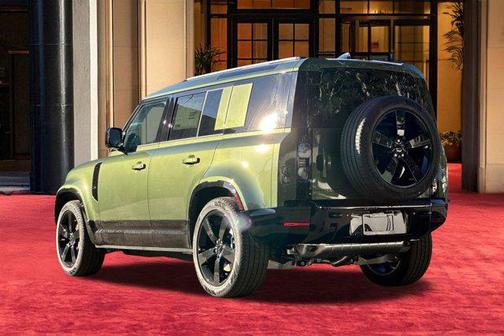 2026 Land Rover Defender P400 X-Dynamic SE