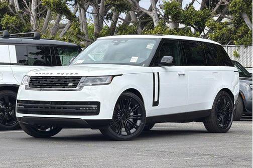 Fuji White 2026 Land Rover Range Rover P400 SE 7 Seat
