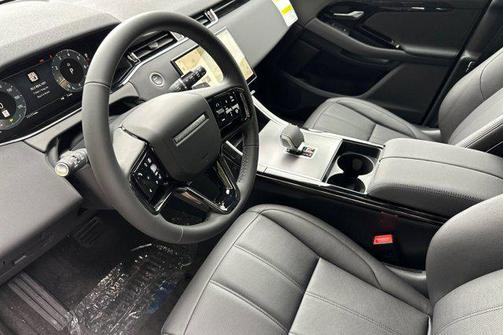 Arroios Grey Metallic 2026 Land Rover Range Rover Evoque Core S