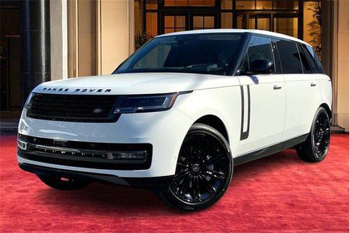 2025 Land Rover Range Rover P530 SE 7 Seat