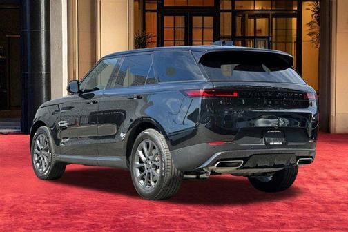 Santorini Black Metallic 2025 Land Rover Range Rover Sport SE