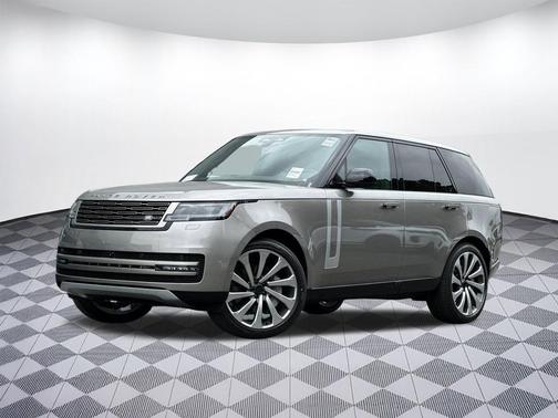 Flux Silver in Gloss finish 2026 Land Rover Range Rover P530 SE