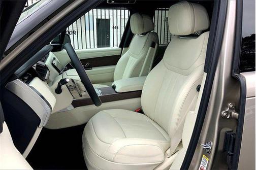 2025 Land Rover Range Rover P530 SE