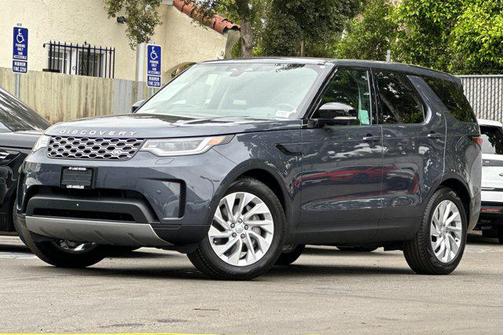 2024 Land Rover Discovery P300 S