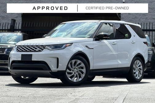 Fuji White 2025 Land Rover Discovery P300 S