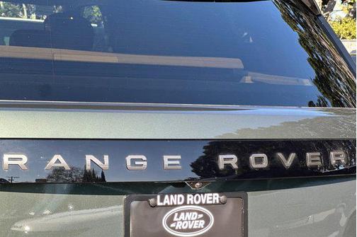 2026 Land Rover Range Rover P400 SE