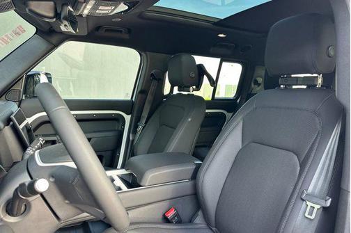 2026 Land Rover Defender P300 S