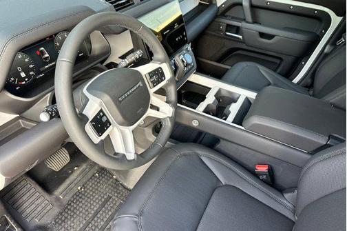 2026 Land Rover Defender P300 S