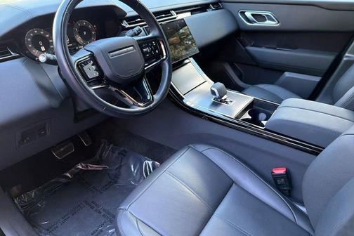 Santorini Black Metallic 2026 Land Rover Range Rover Velar P250 SE R-Dynamic