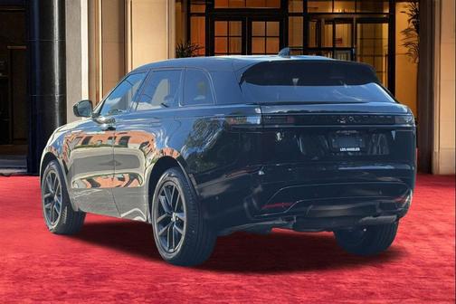Santorini Black Metallic 2026 Land Rover Range Rover Velar P250 SE R-Dynamic