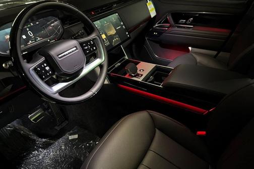 Santorini Black 2026 Land Rover Range Rover P400 SE 7 Seat