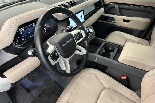 2022 Land Rover Defender 110 S