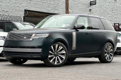 British Racing Green SV Bespok 2026 Land Rover Range Rover P615 SV