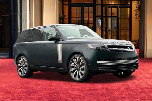 British Racing Green SV Bespok 2026 Land Rover Range Rover P615 SV