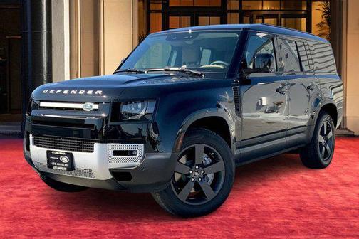 2025 Land Rover Defender 130 P400 S