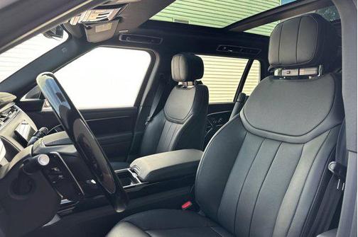 2026 Land Rover Range Rover P400 SE 7 Seat