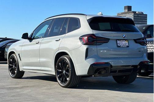 2023 BMW X3 sDrive30i